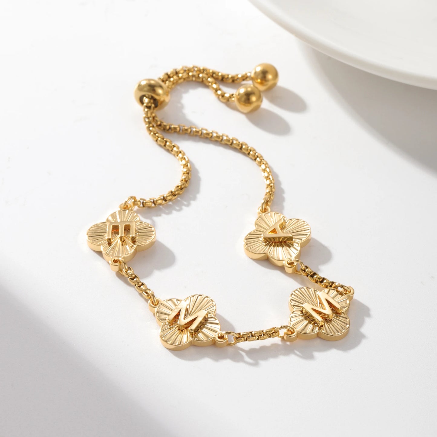 Qitian Custom Clover Name Bracelet Four Leaf Initial Letters Bracelet Personalised Simple Unique Christmas Gift For Woman Adjust