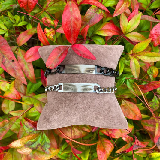 SoulConnect Eye Charm Bracelet – Personalized Keepsake