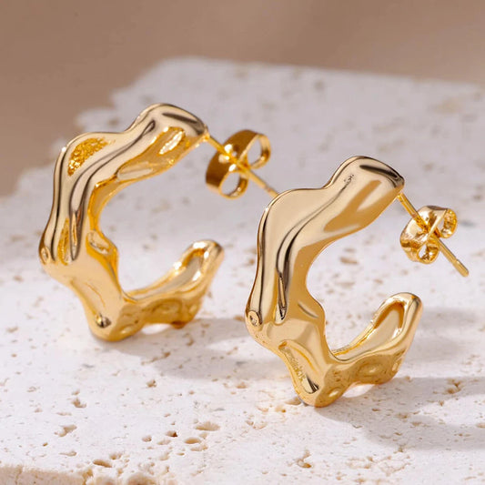 Gold Plating Heart Shape Hoop Earrings For Women Twisted Heart