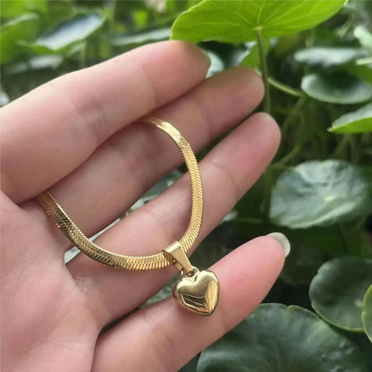 Romantic Titanium Stainless Steel Lovely Heart Charm Necklaces Jewelry