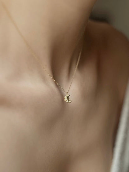 Croissant Necklace Solid Gold