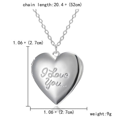 Carved Design Love Necklace Personalized Heart-shaped Photo Frame Pendant Necklace For Women Family Jewelry For Valentine's Day