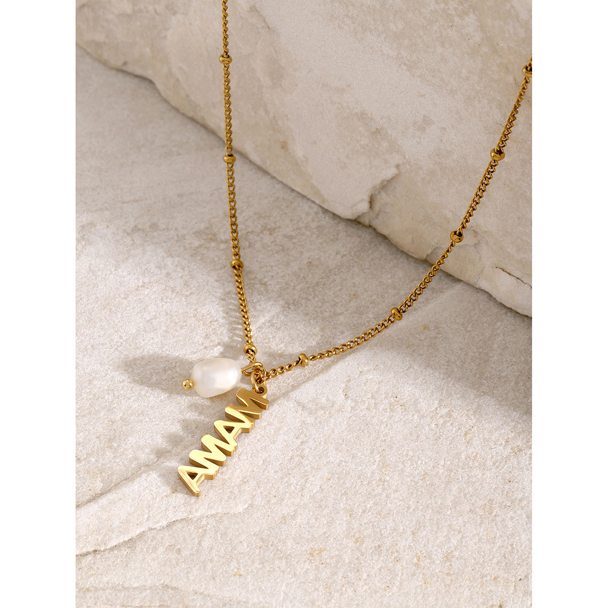 18K Gold Stainless Steel Mother's Day MAMA Letter Hanging Freshwater Pearl