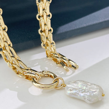 Exaggerated Woven Natural Freshwater Square Pearl Pendant