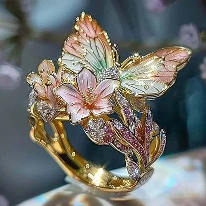 FlutterBloom Ring – Nature’s Elegance on Your Finger