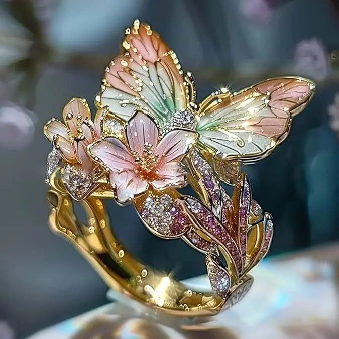FlutterBloom Ring – Nature’s Elegance on Your Finger