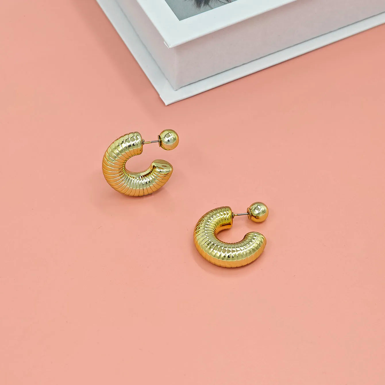 Adiffu 16K Gold Stainless Steel Front And Rear C-shaped Earrings