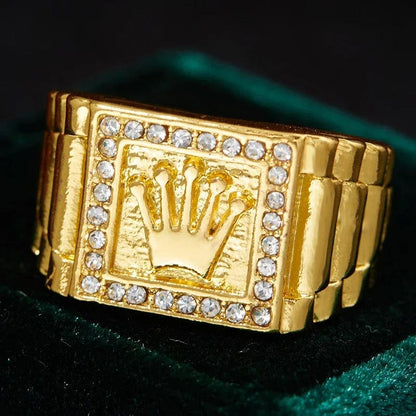 Retro Gold Crown Ring: Shiny Zircon Inlaid Luxury Jewelry Accessorie