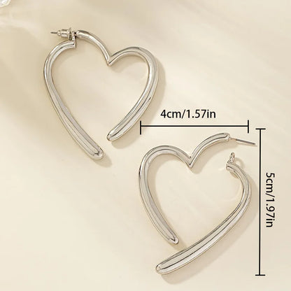 Fashion Personality Love Earrings for Women Niche Design Sense Girl Golden Earrings Simple Jewelry Gift Silvery