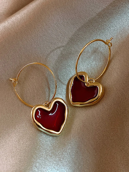 2 Pieces of Trendy Wine Red Heart-shaped Earrings for Women, Outdoor