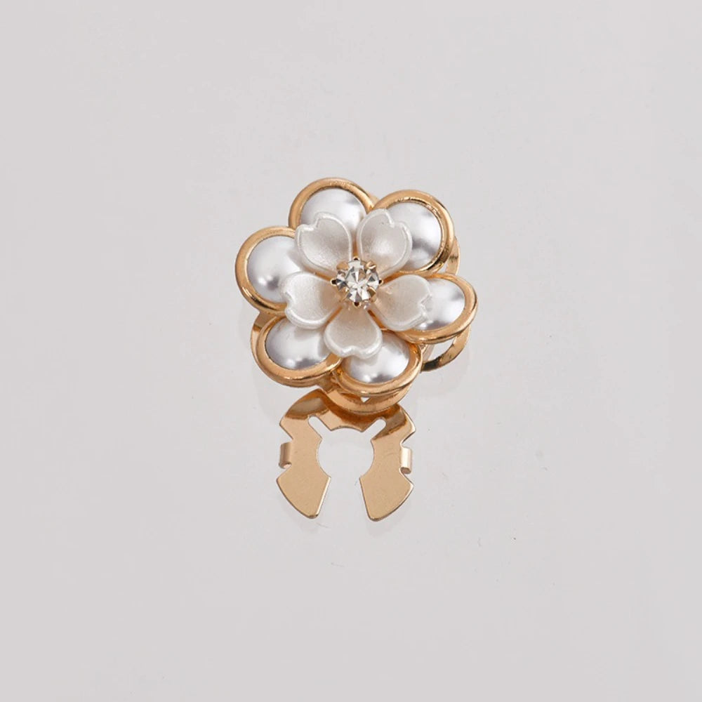 BloomLuxe™ – Elegant Pearl Camellia Button Buckle 🌸✨