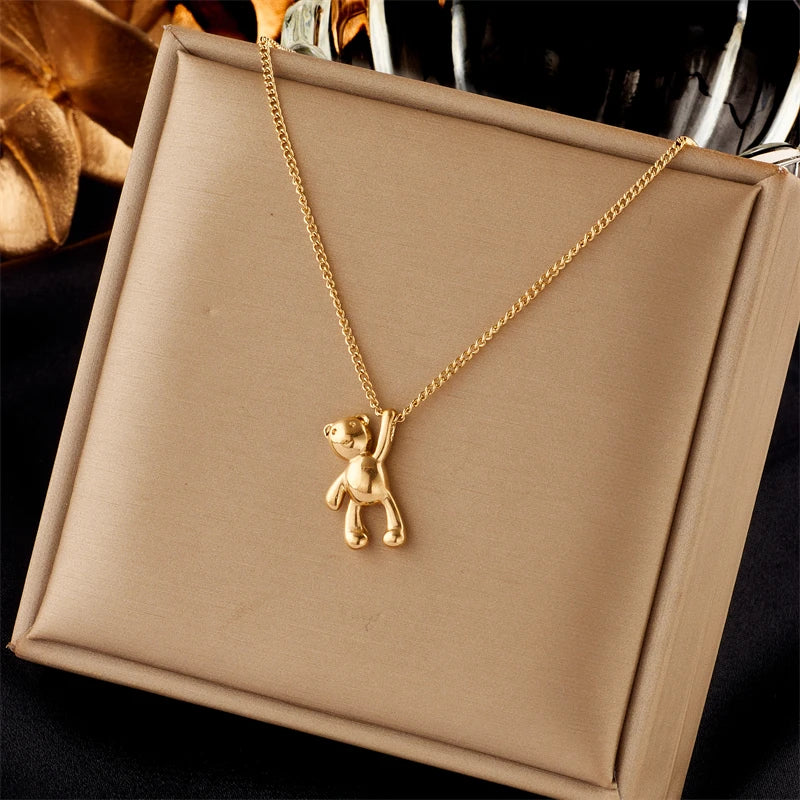 Toggle Clasp White Pendant Necklace