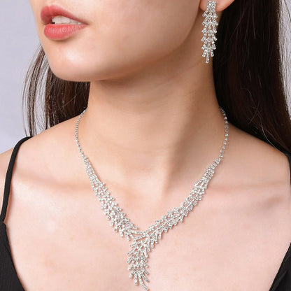 3 Pieces of WOMEN'S Trendy Claw Chain Series Leaf Earrings Necklace