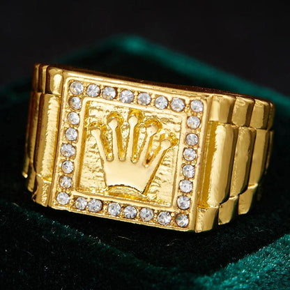 Retro Gold Crown Ring: Shiny Zircon Inlaid Luxury Jewelry Accessorie
