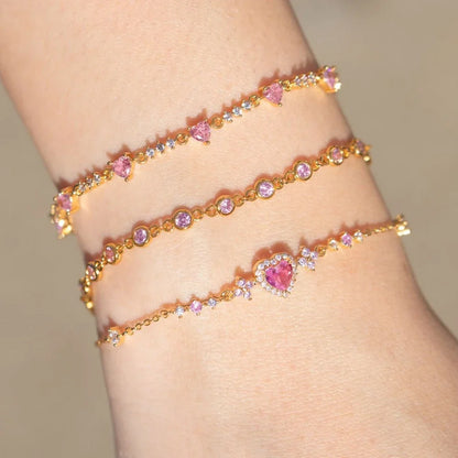 BowCharm Heart Bracelet – Elegant Symbol of Love!
