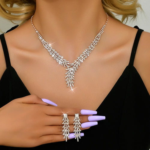3 Pieces of WOMEN'S Trendy Claw Chain Series Leaf Earrings Necklace