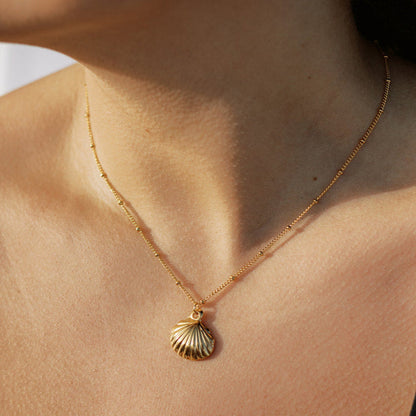 Anela Shell Pendant Necklace